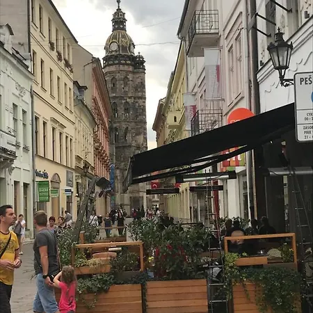 Heart Of Old Town *